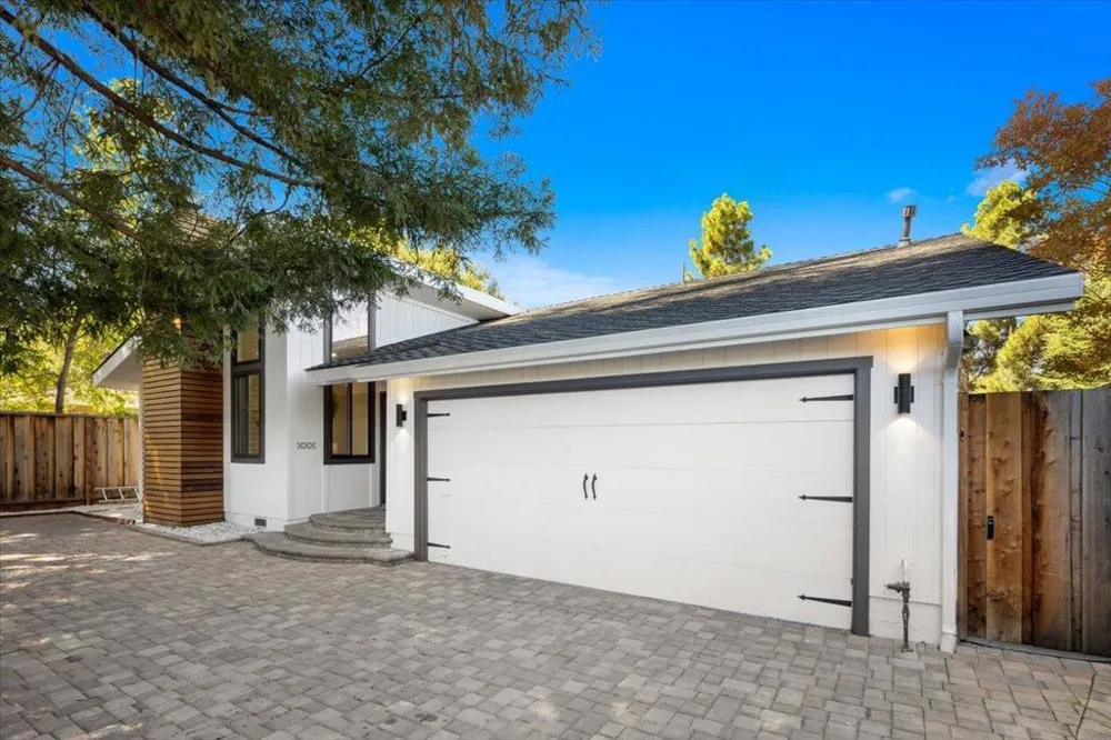 640 San Antonio Road Los Altos, CA 94022