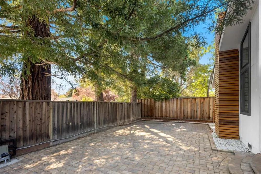 640 San Antonio Road Los Altos, CA 94022
