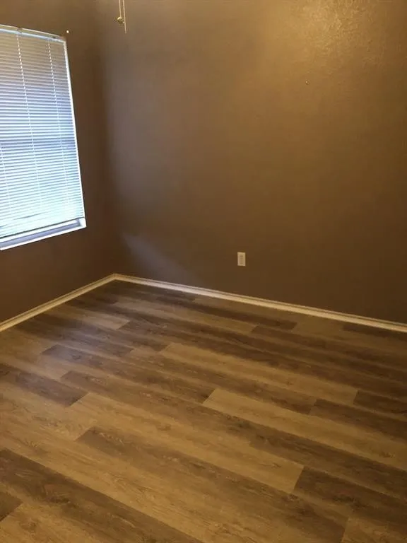 211 Woodley Road Leander, TX 78641