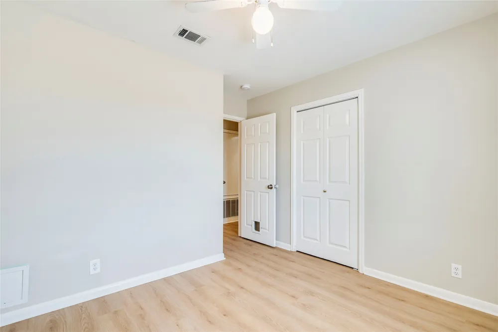 913 Jasmine Trail Georgetown, TX 78626