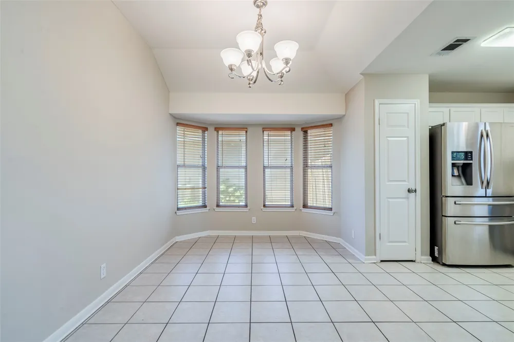 913 Jasmine Trail Georgetown, TX 78626