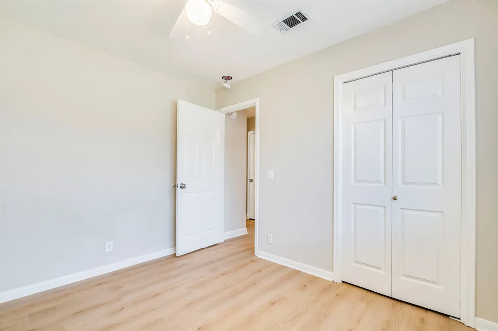 913 Jasmine Trail Georgetown, TX 78626