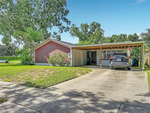617 HIGHVIEW CIRCLE S