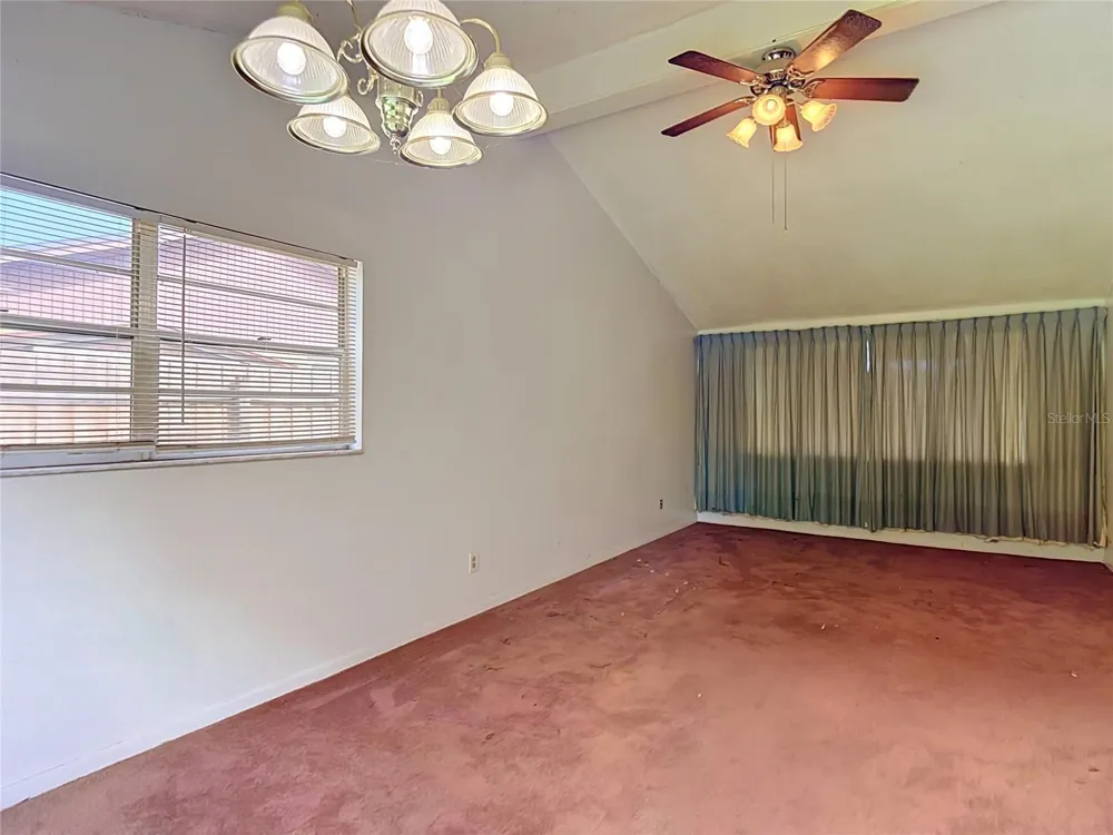 617 HIGHVIEW CIRCLE S Brandon, FL 33510