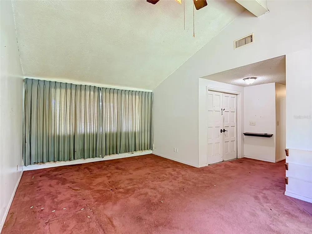 617 HIGHVIEW CIRCLE S Brandon, FL 33510
