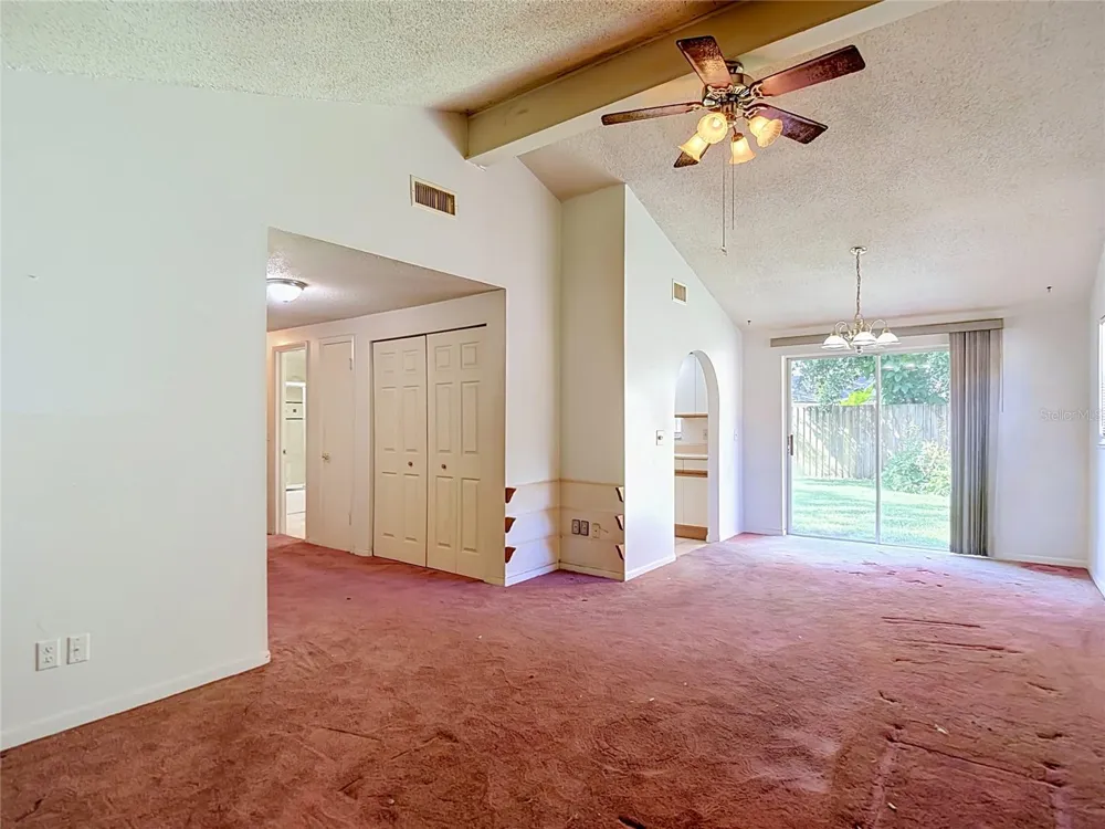 617 HIGHVIEW CIRCLE S Brandon, FL 33510
