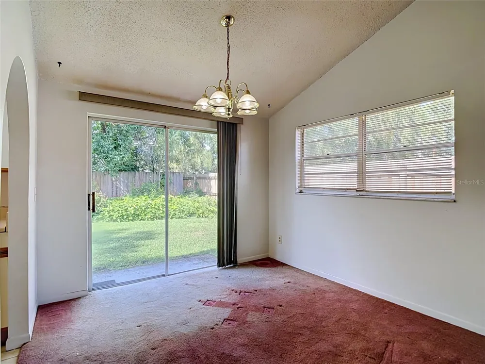 617 HIGHVIEW CIRCLE S Brandon, FL 33510