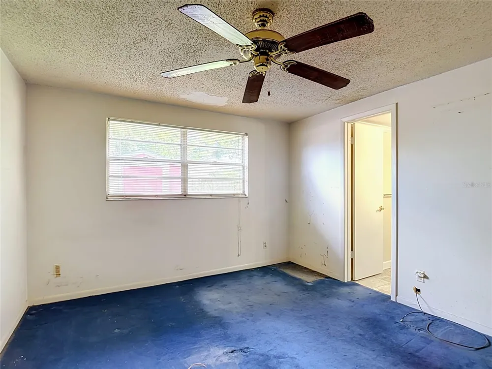 617 HIGHVIEW CIRCLE S Brandon, FL 33510