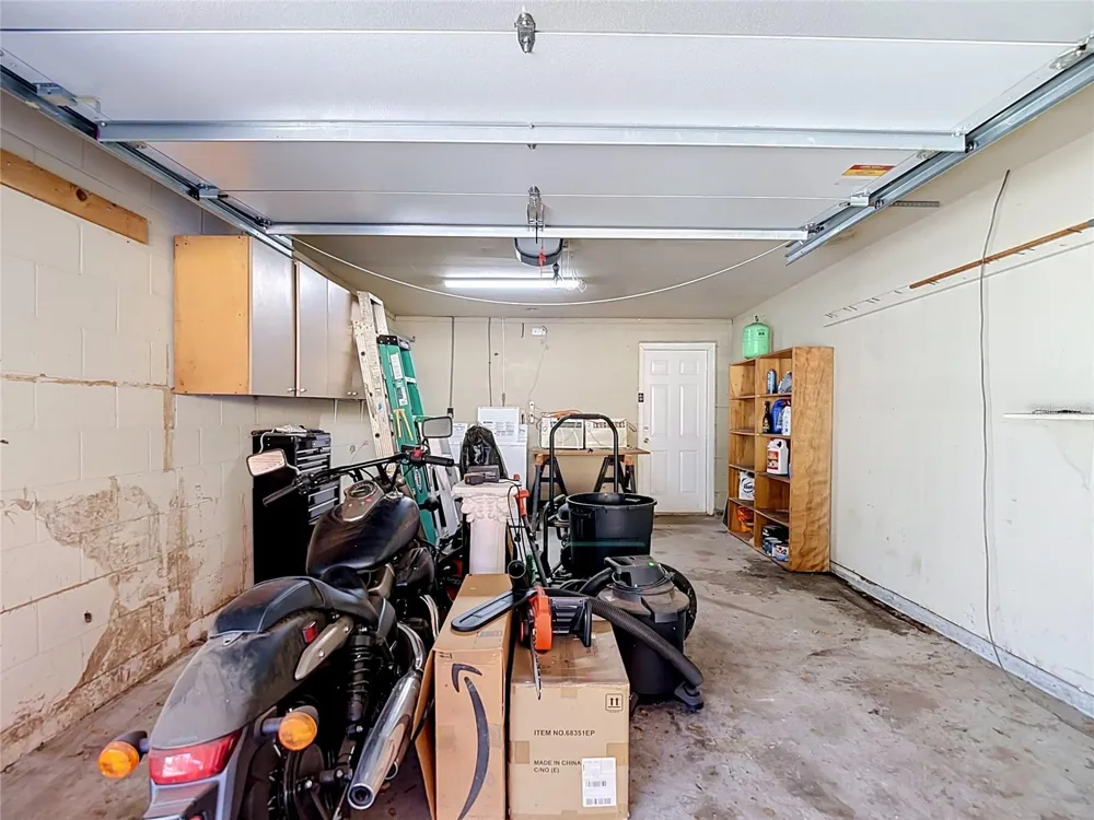 617 HIGHVIEW CIRCLE S Brandon, FL 33510