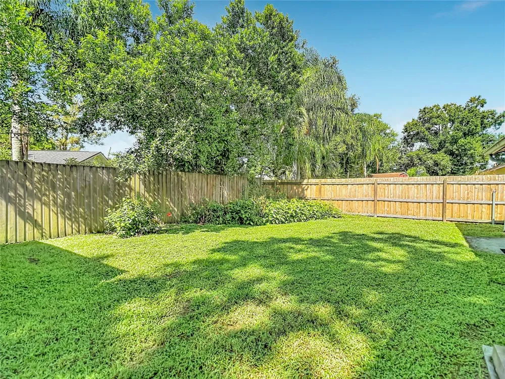 617 HIGHVIEW CIRCLE S Brandon, FL 33510