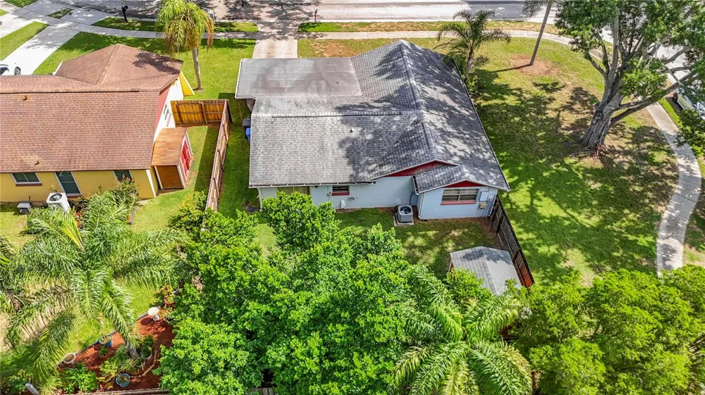 617 HIGHVIEW CIRCLE S Brandon, FL 33510