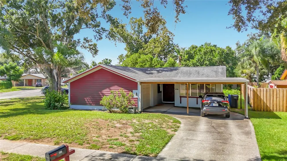 617 HIGHVIEW CIRCLE S Brandon, FL 33510