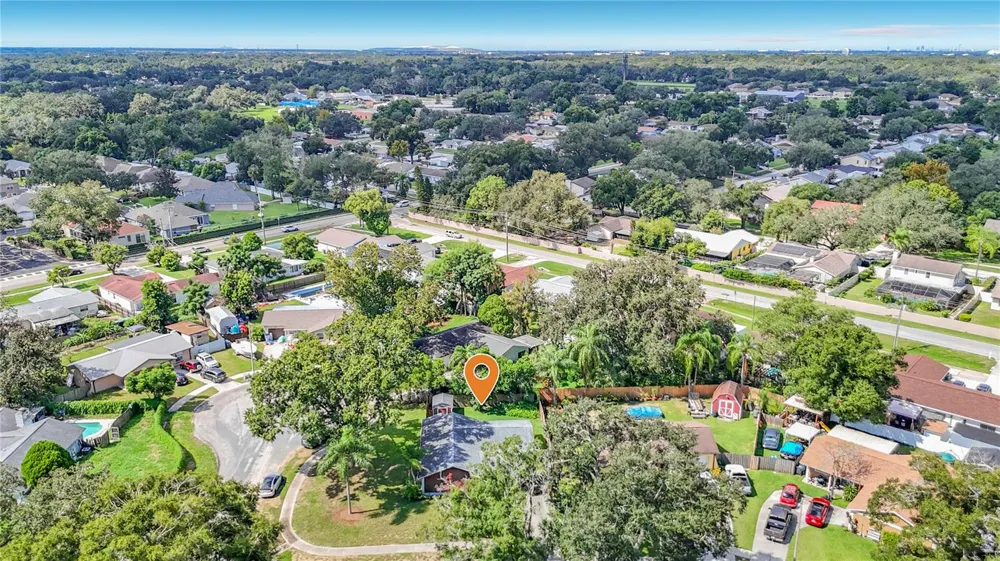 617 HIGHVIEW CIRCLE S Brandon, FL 33510
