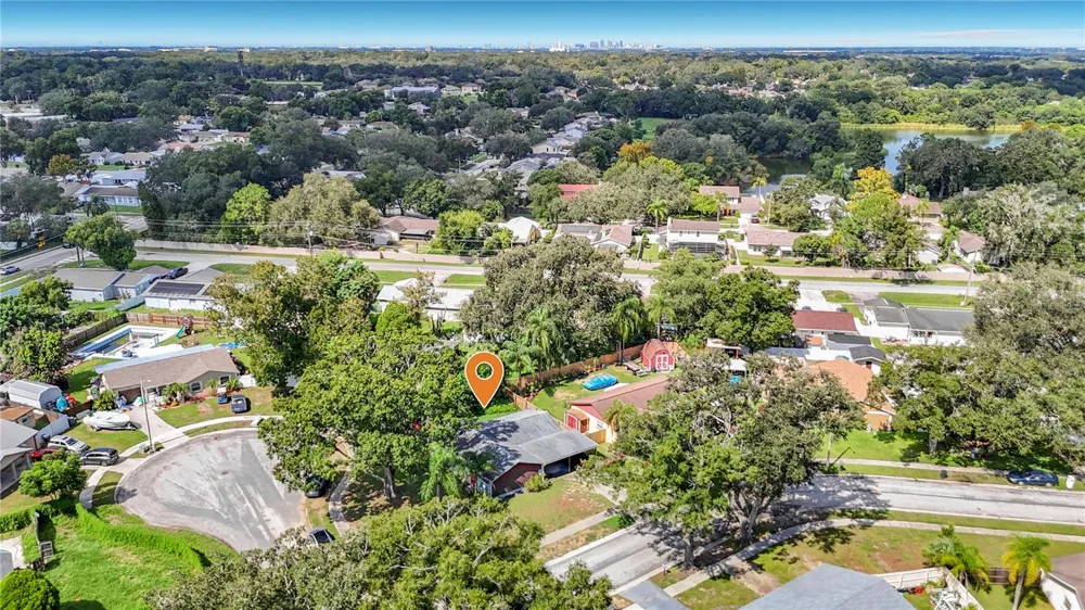 617 HIGHVIEW CIRCLE S Brandon, FL 33510