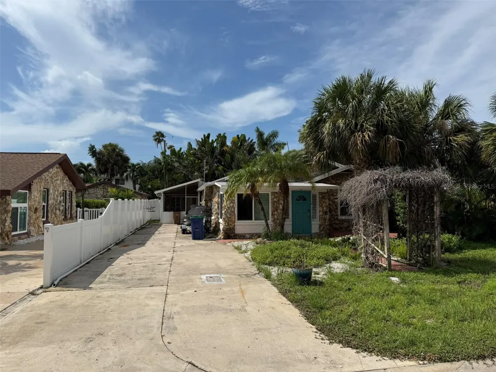 117 12TH AVENUE Indian Rocks Beach, FL 33785