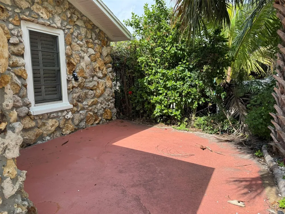 117 12TH AVENUE Indian Rocks Beach, FL 33785