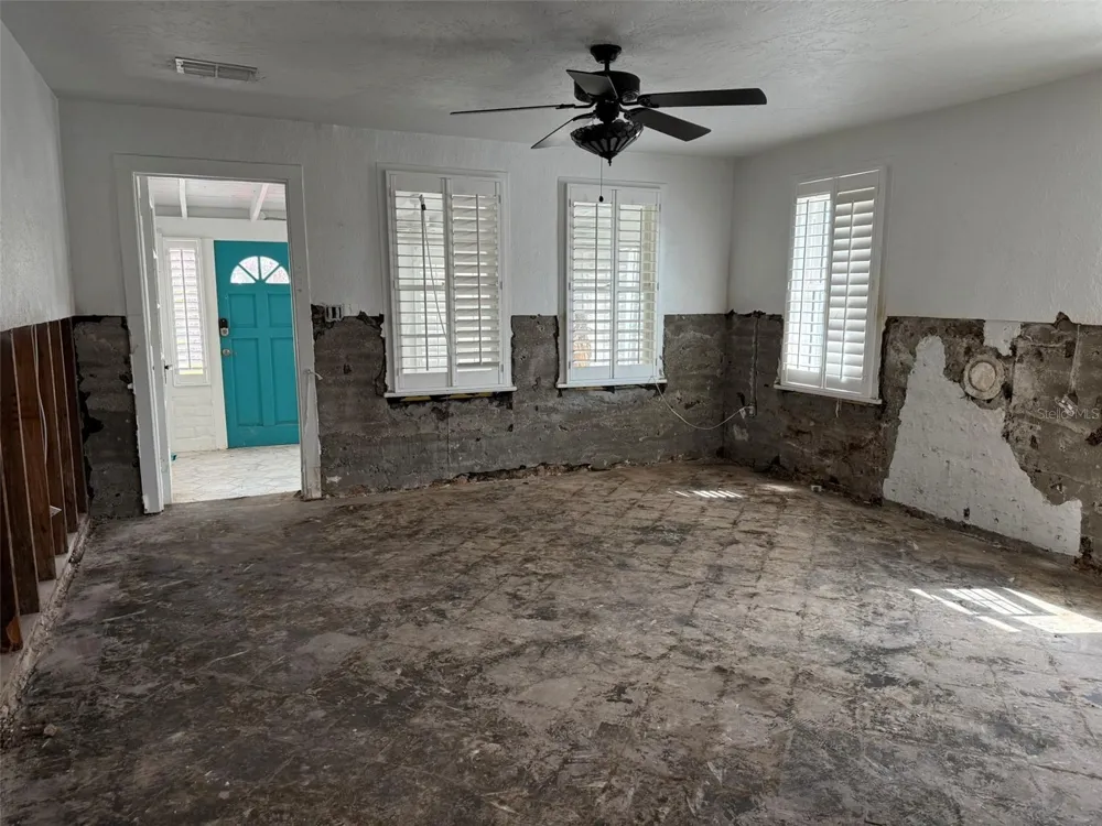 117 12TH AVENUE Indian Rocks Beach, FL 33785