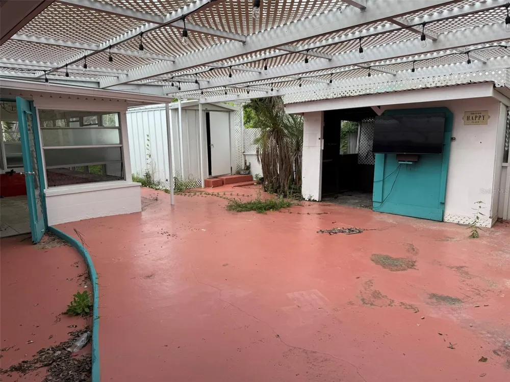 117 12TH AVENUE Indian Rocks Beach, FL 33785