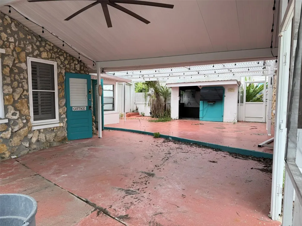 117 12TH AVENUE Indian Rocks Beach, FL 33785