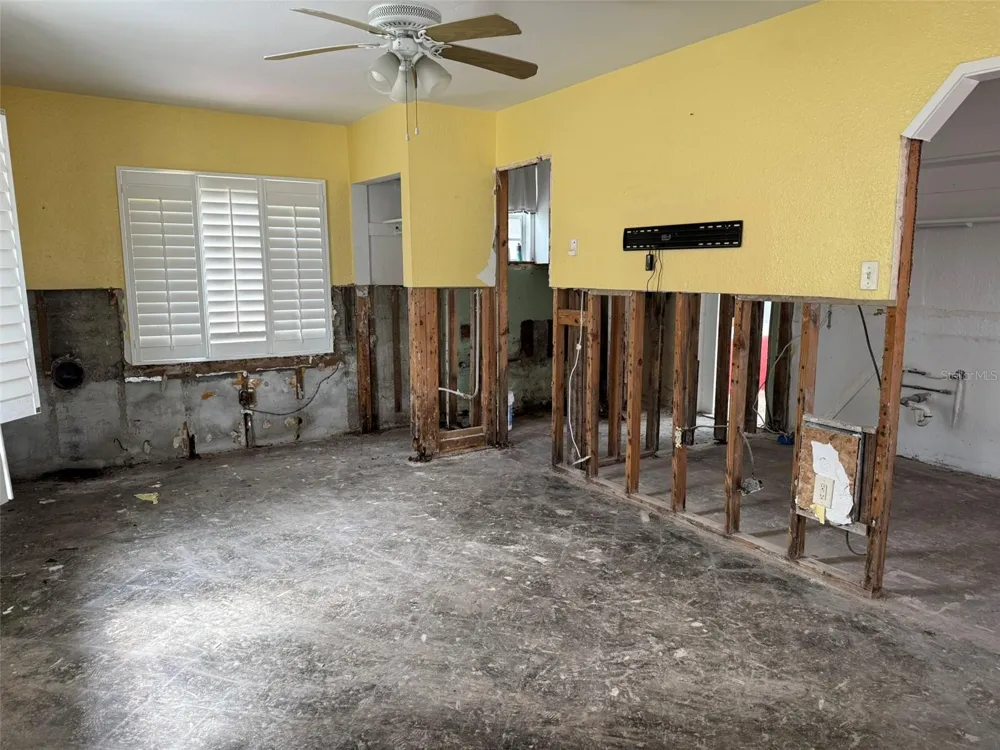 117 12TH AVENUE Indian Rocks Beach, FL 33785