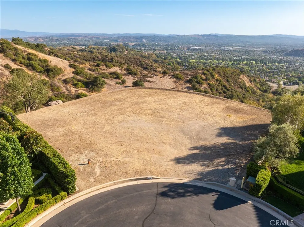 662 Oakhill Drive Glendora, CA 91741