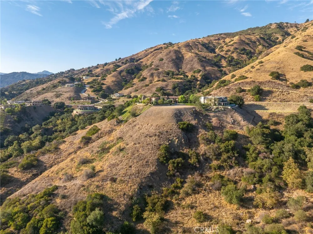 662 Oakhill Drive Glendora, CA 91741