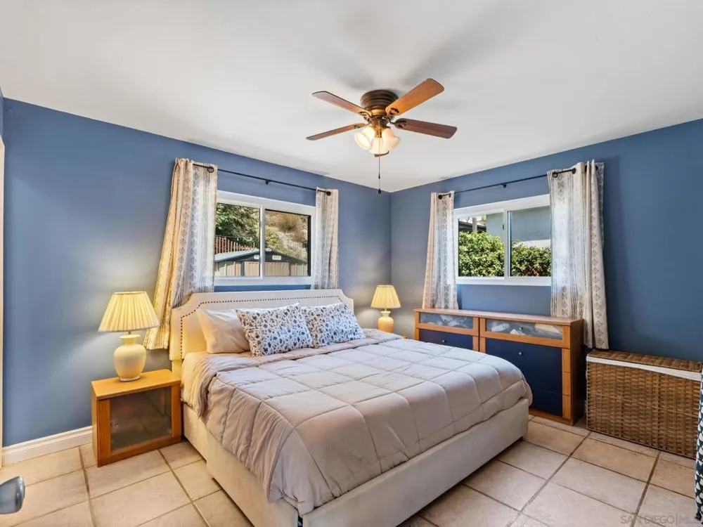 1482 El Prado Lemon Grove, CA 91945