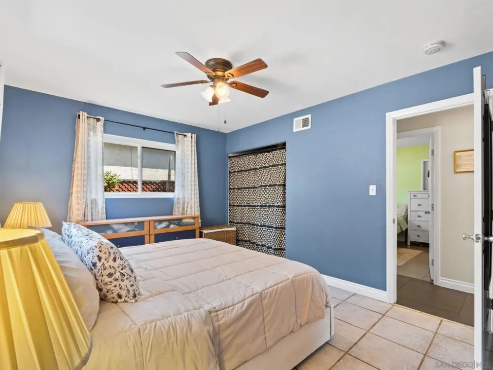 1482 El Prado Lemon Grove, CA 91945