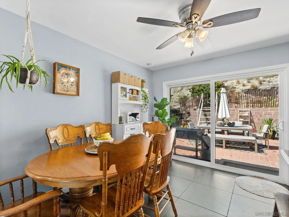 1482 El Prado Lemon Grove, CA 91945