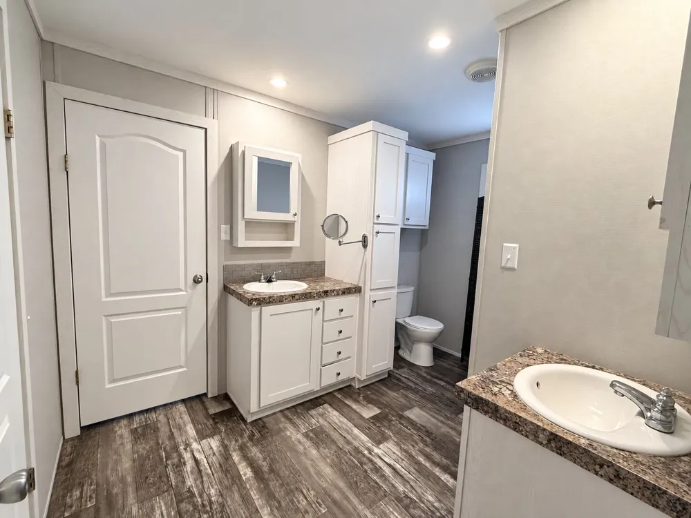 700 County Road 423 Road Taylor, TX 76574