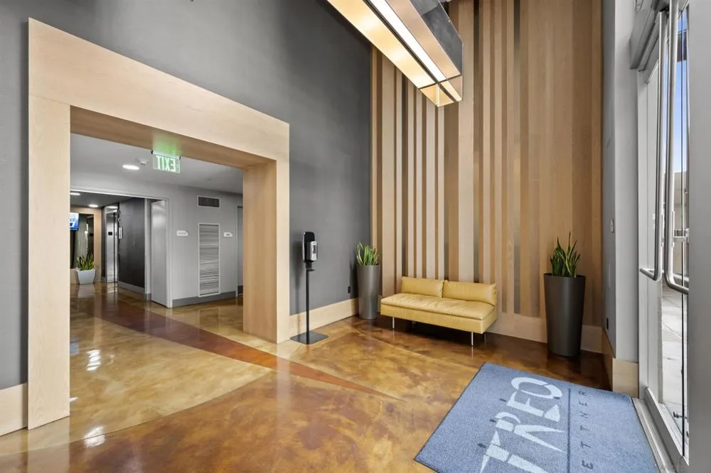 1240 India Street #516 San Diego, CA 92101