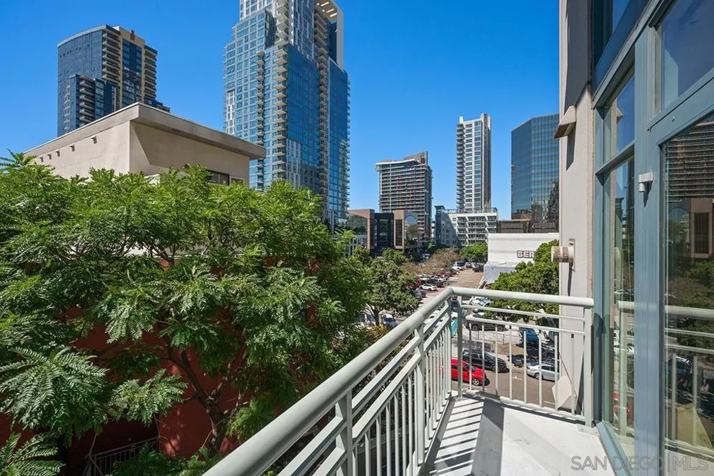 1240 India Street #516 San Diego, CA 92101
