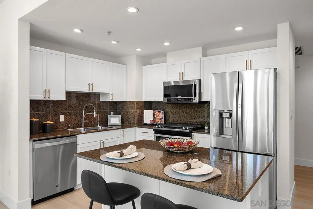 1240 India Street #516 San Diego, CA 92101