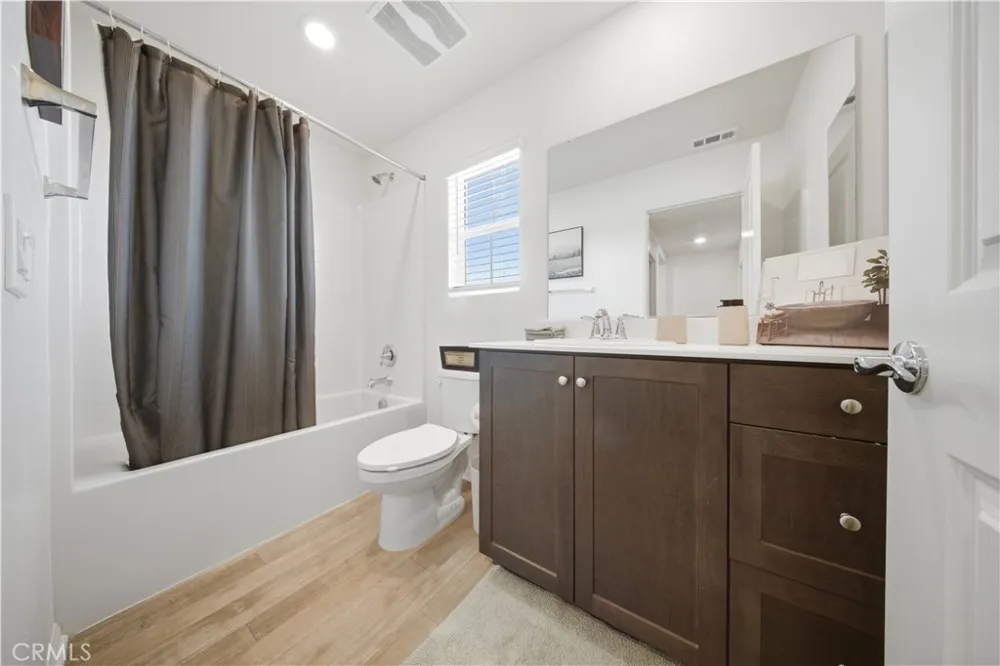 4410 W Avenue J1 Lancaster, CA 93536