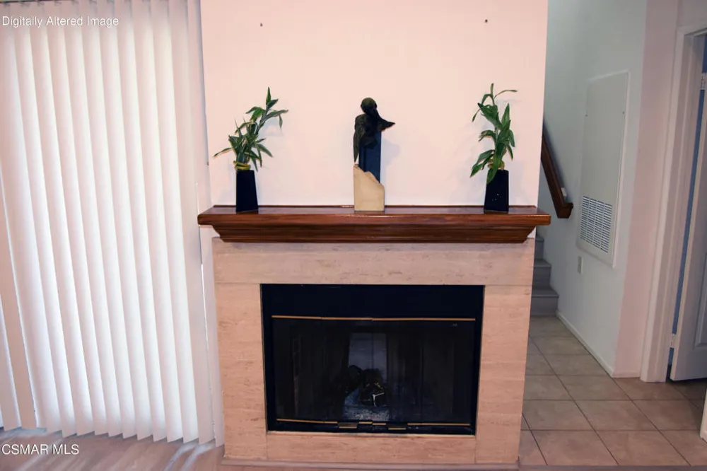 668 Oak Run Trail #106c Oak Park, CA 91377