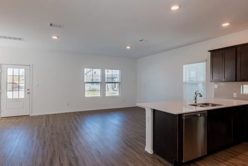 1336 Linwood Street Leander, TX 78641
