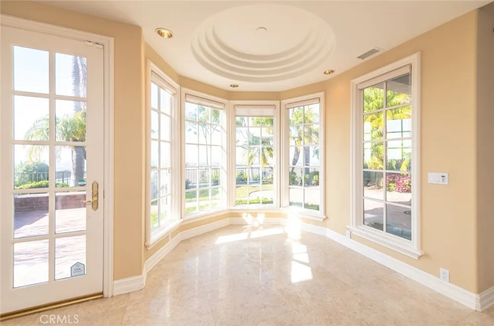 5 Sunpeak Irvine, CA 92603