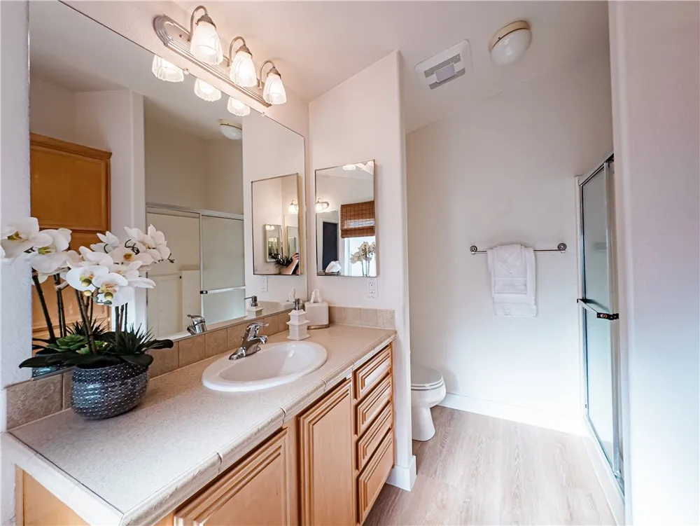 810 Eucalyptus Lane Fountain Valley, CA 92708