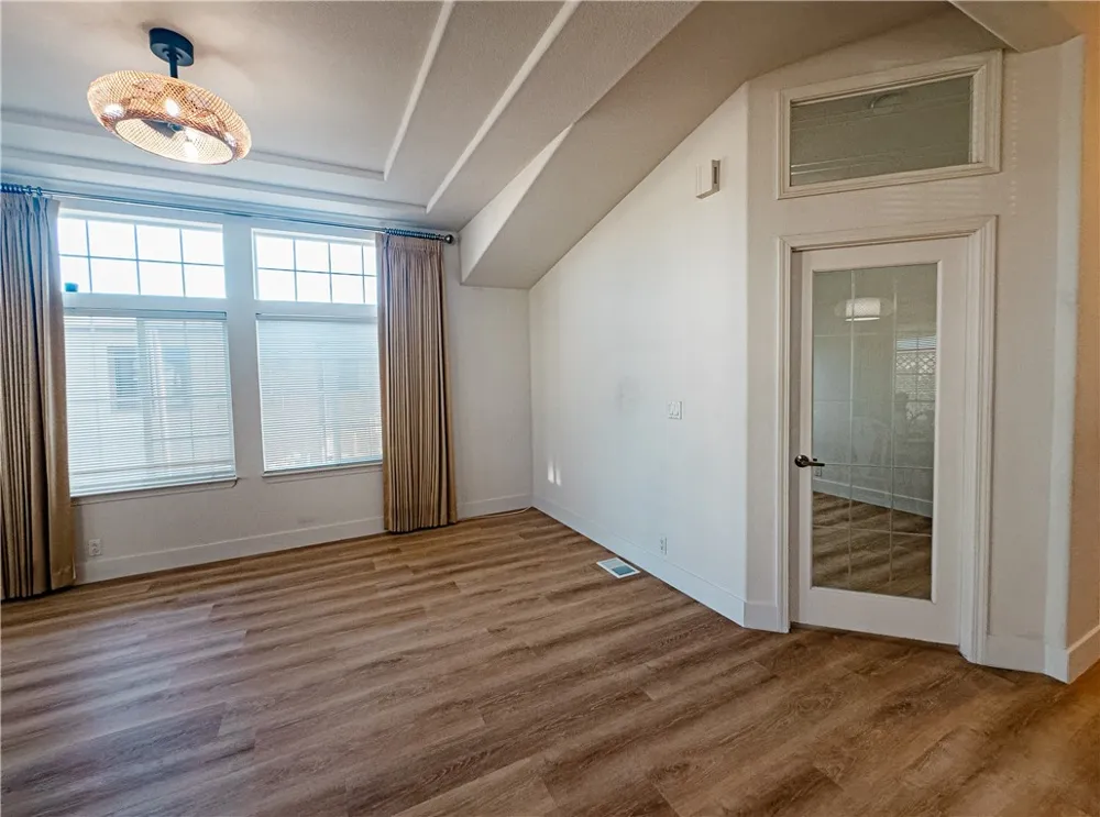 810 Eucalyptus Lane Fountain Valley, CA 92708