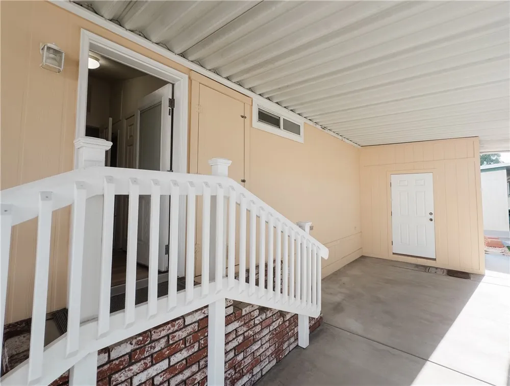 810 Eucalyptus Lane Fountain Valley, CA 92708