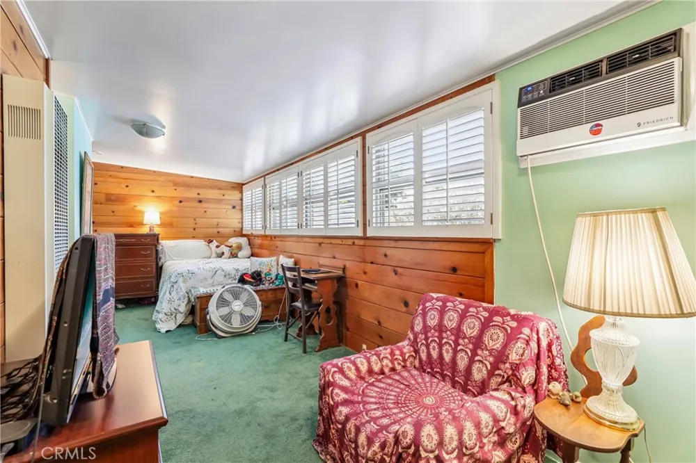 2515 Treelane Avenue Monrovia, CA 91016