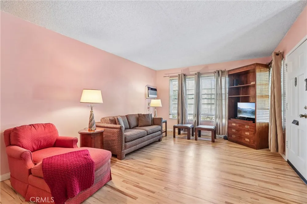 2515 Treelane Avenue Monrovia, CA 91016
