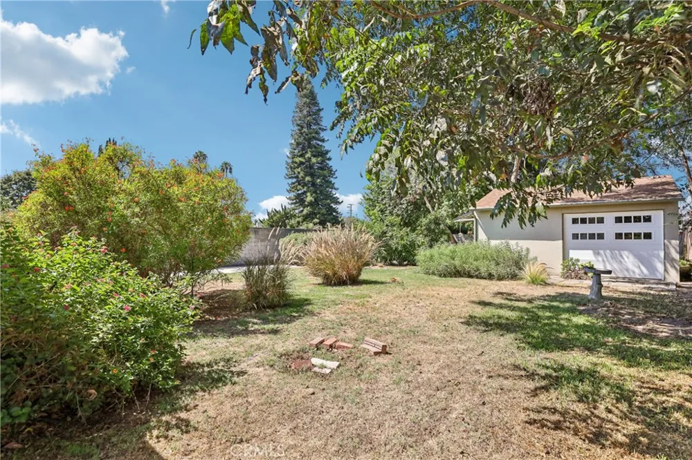 2515 Treelane Avenue Monrovia, CA 91016
