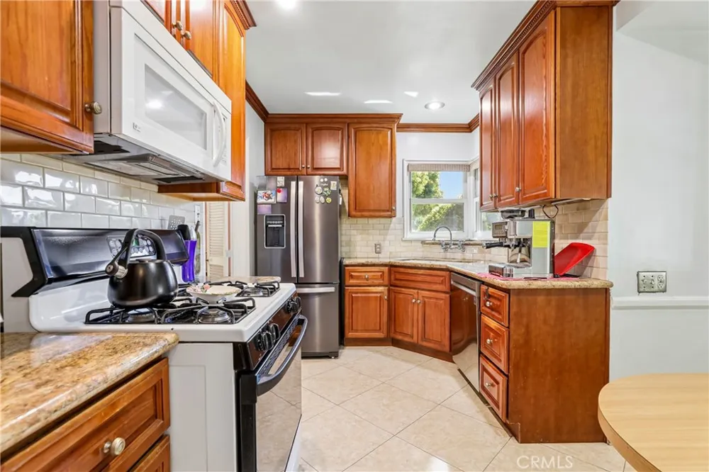 2515 Treelane Avenue Monrovia, CA 91016