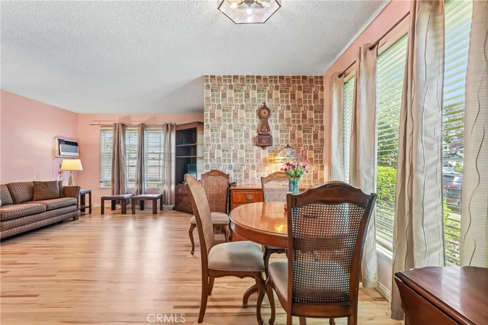 2515 Treelane Avenue Monrovia, CA 91016