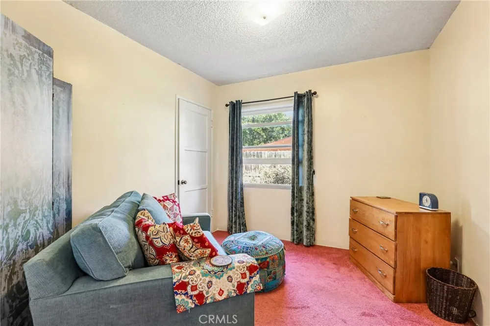 2515 Treelane Avenue Monrovia, CA 91016