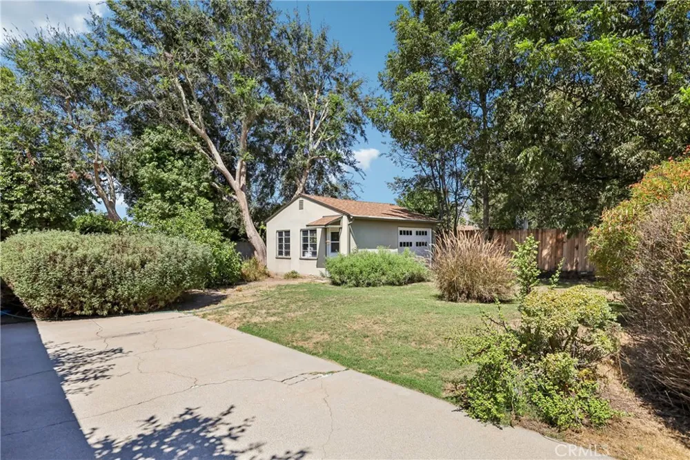 2515 Treelane Avenue Monrovia, CA 91016