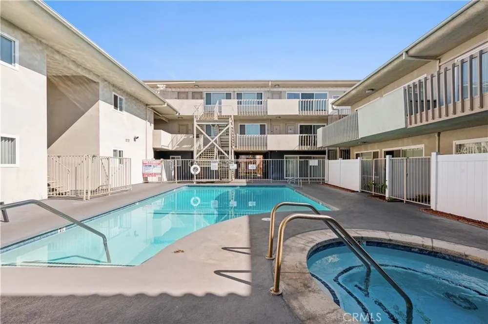 3710 Garnet Street #206 Torrance, CA 90503