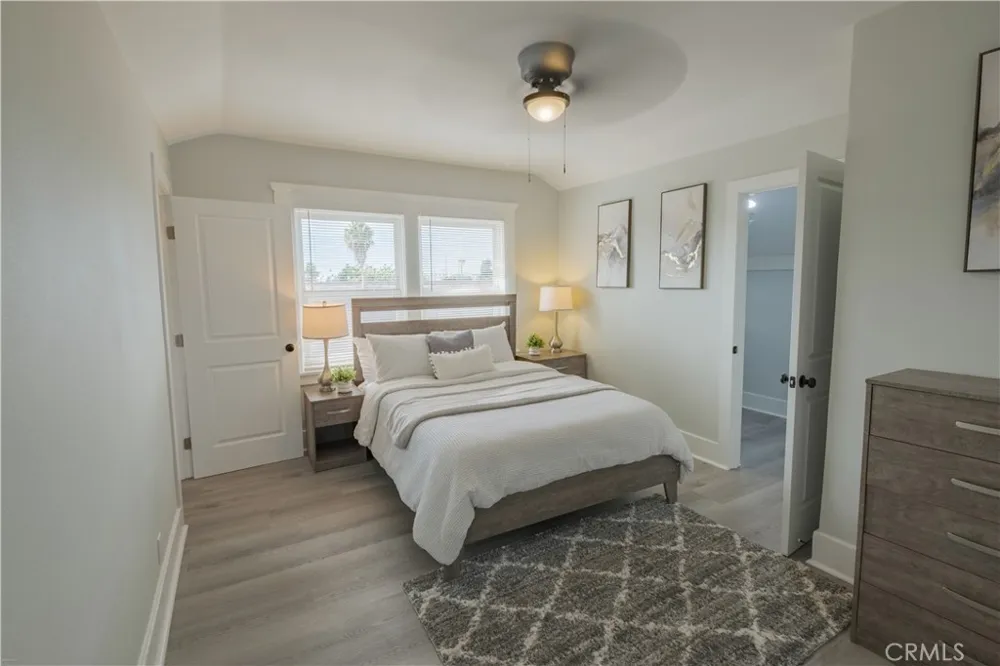 1758 W 41st Los Angeles, CA 90062