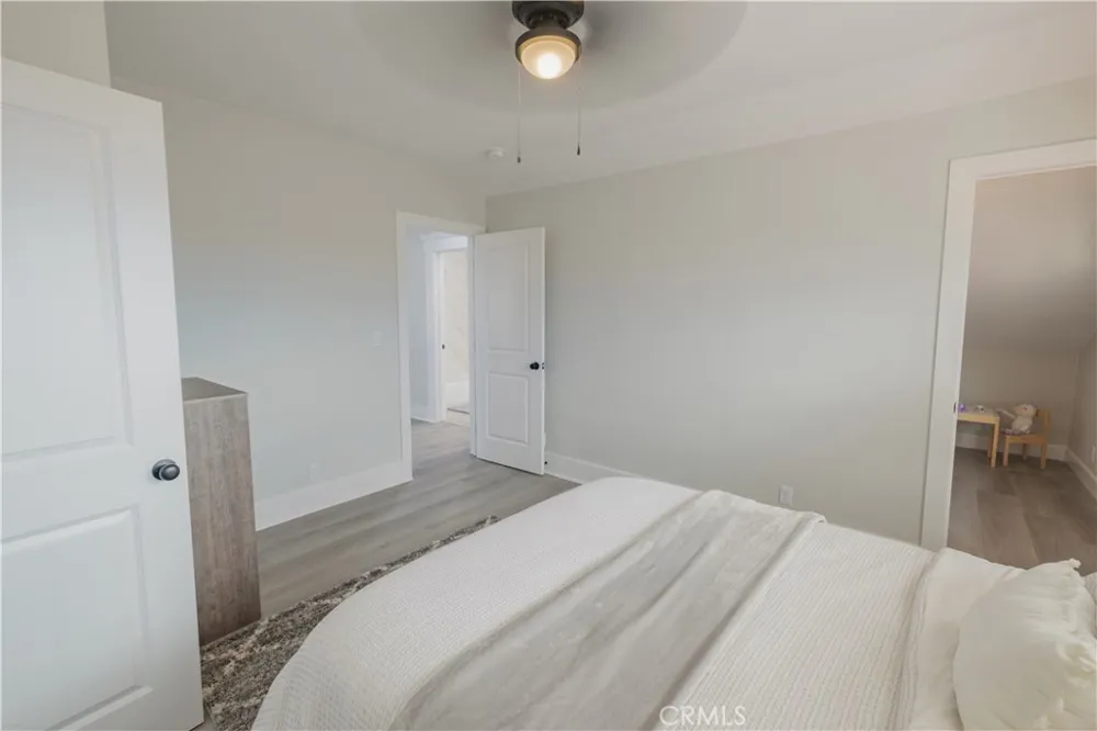 1758 W 41st Los Angeles, CA 90062